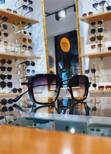 Soprano Small Siyah Çerçeve Renkli Lens Güneş Gözlüğü