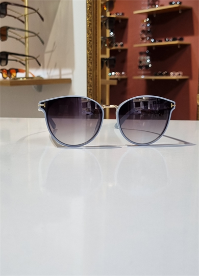 Tomris Gri Renk Güneş Gözlüğü