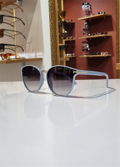 Tomris Gri Renk Güneş Gözlüğü