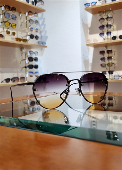 Vermont Siyah Çerçeve Renkli Lens Güneş Gözlüğü