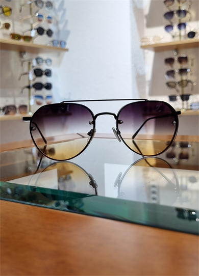 Vermont Siyah Çerçeve Renkli Lens Güneş Gözlüğü