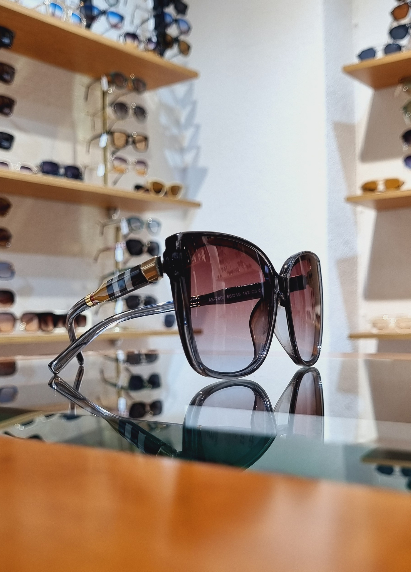 Glam Gri Çerçeve Renkli Lens Güneş Gözlüğü
