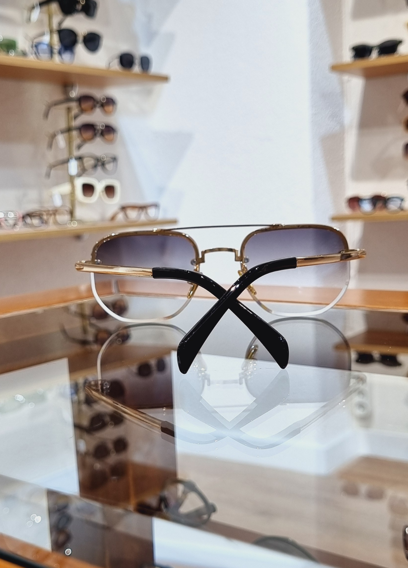 Marcel Gold Detaylı Soft Renkli Lens Güneş Gözlüğü