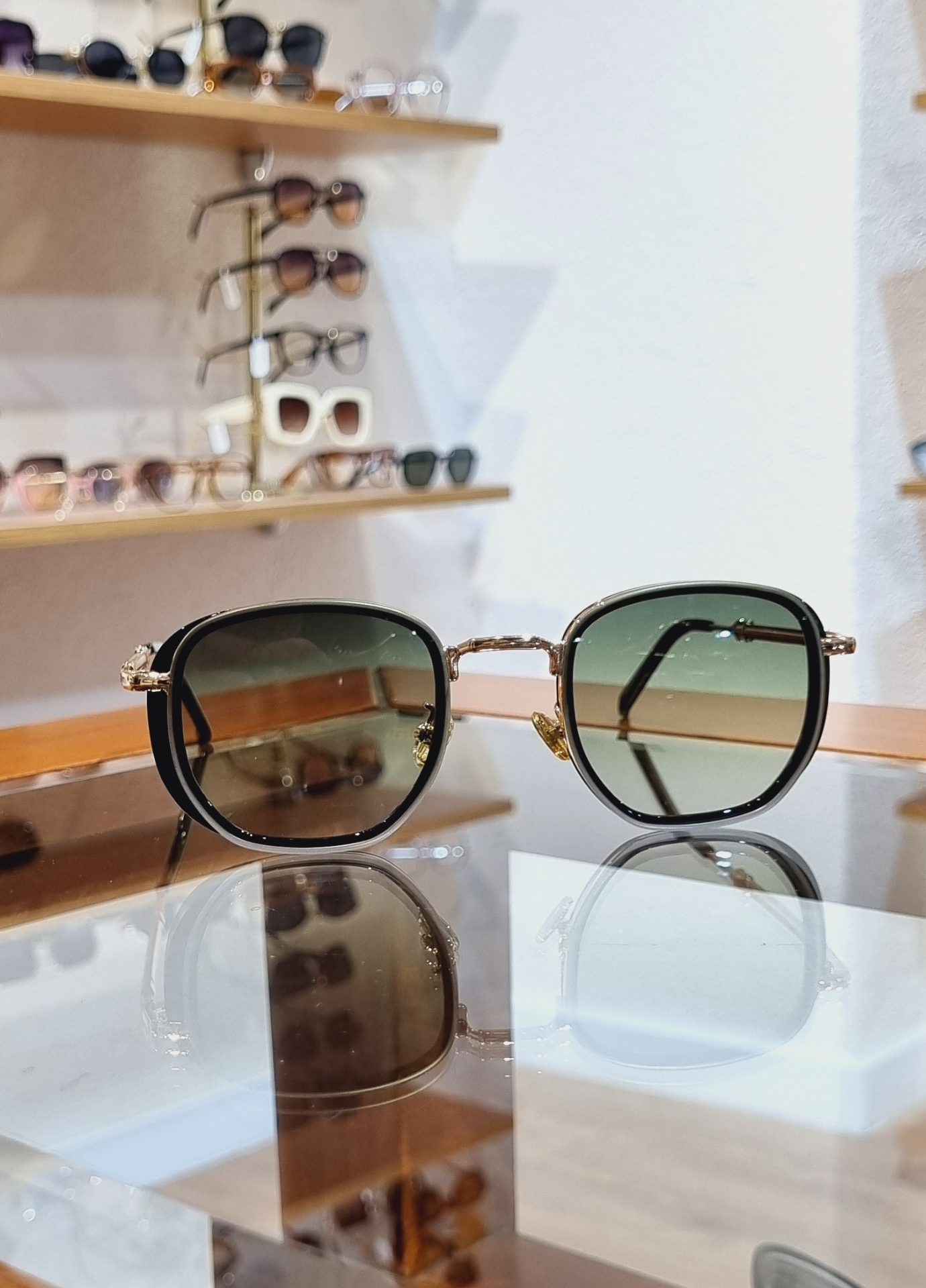 Merlot Yeşil Lens Black&Gold Çerçeve Güneş Gözlüğü