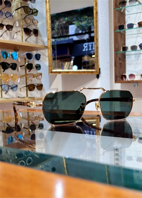 the-one-antirefle-ozellikli-