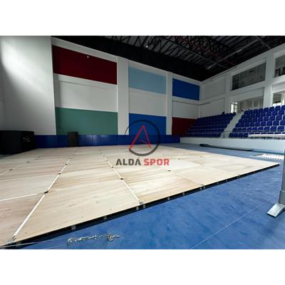 14x14 Sıçratmalı Yer Zemini