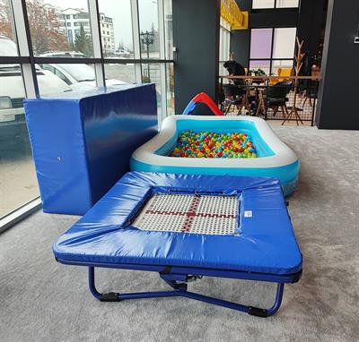 Profesyonel Kare Trambolin