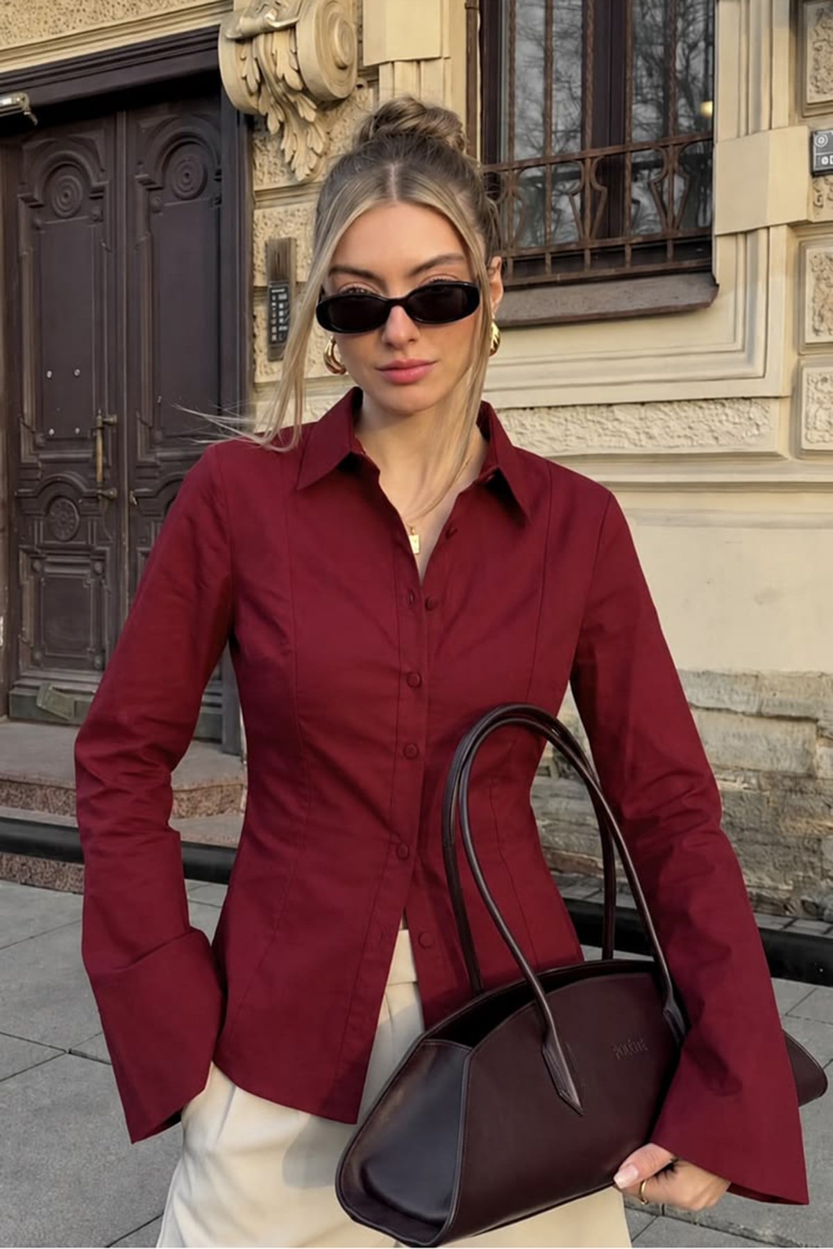 Bordo Uzun Kollu Vücuda Oturan Gömlek SH356