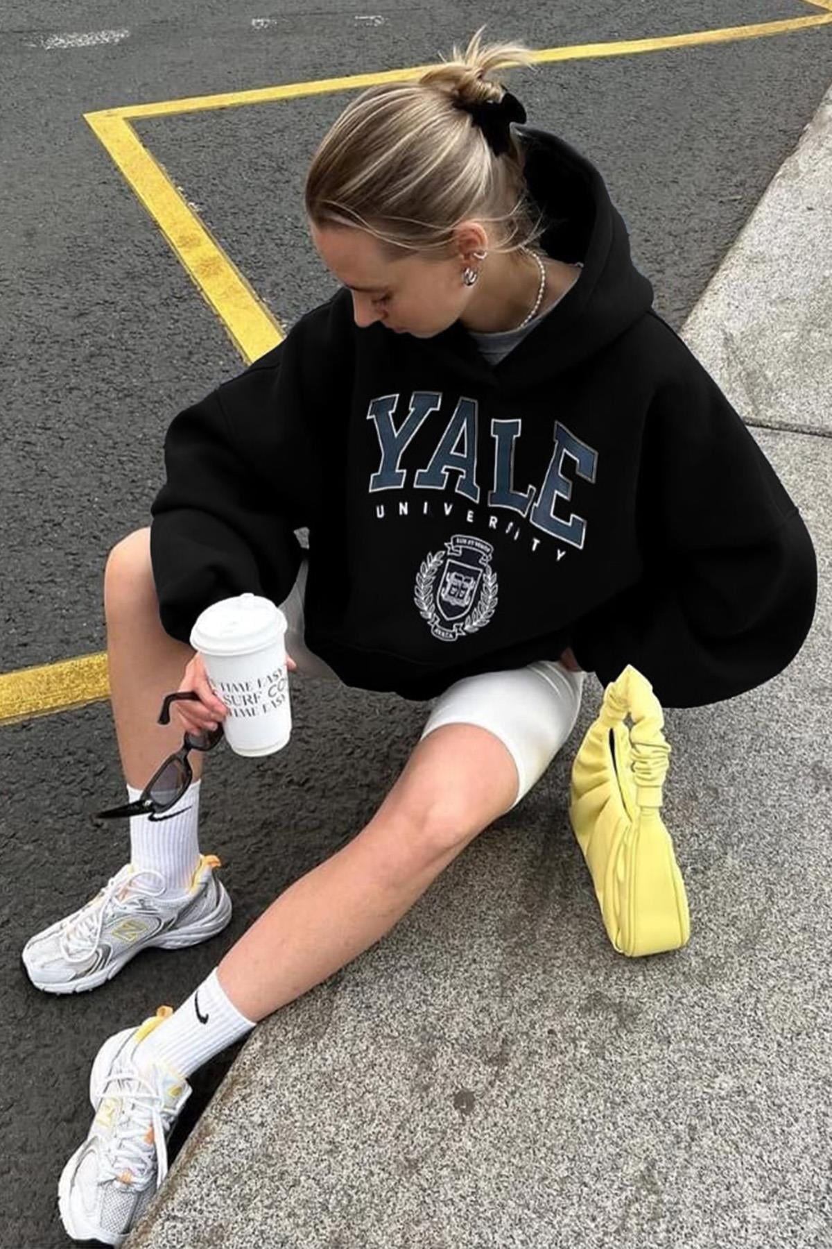 Siyah Oversize Kapüşonlu Kadın Sweatshirt SH129