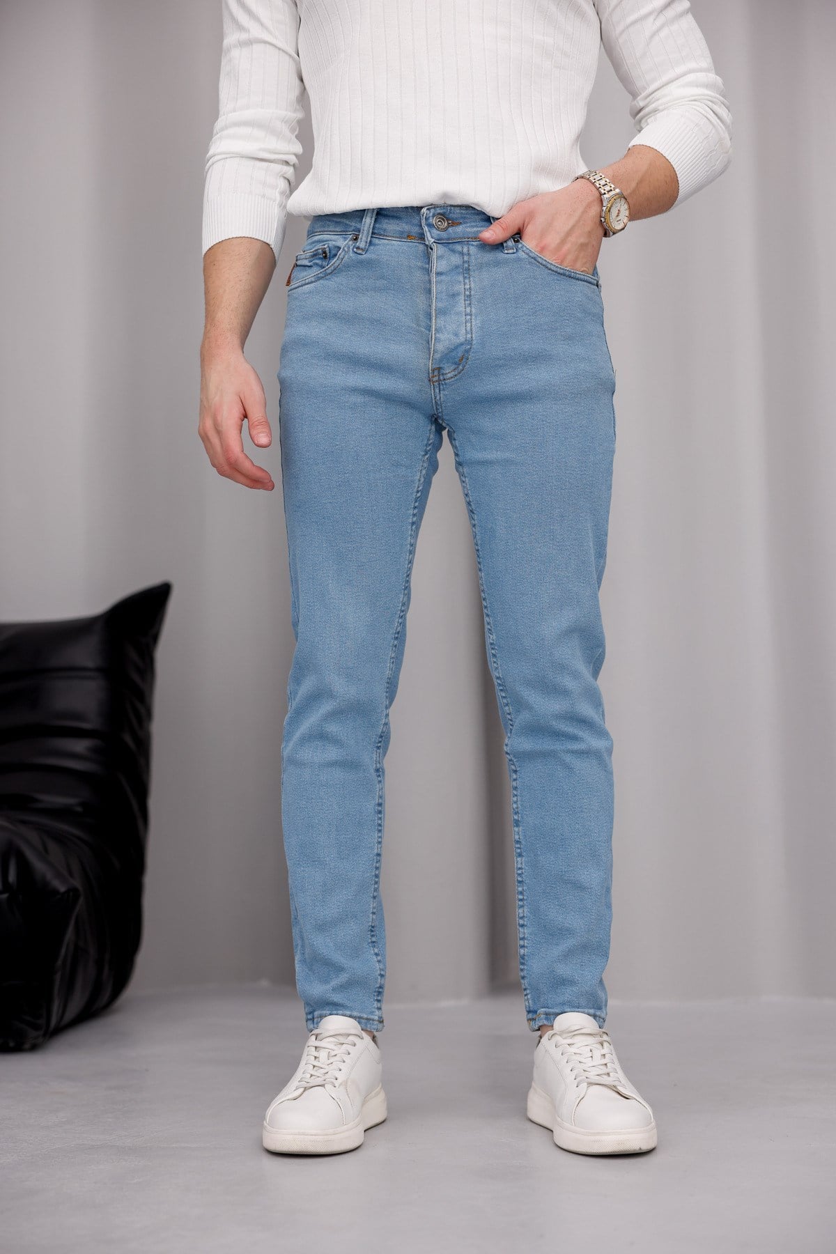 Erkek Açık Mavi Slim Fit Likralı Dar Paça Kot Pantolon