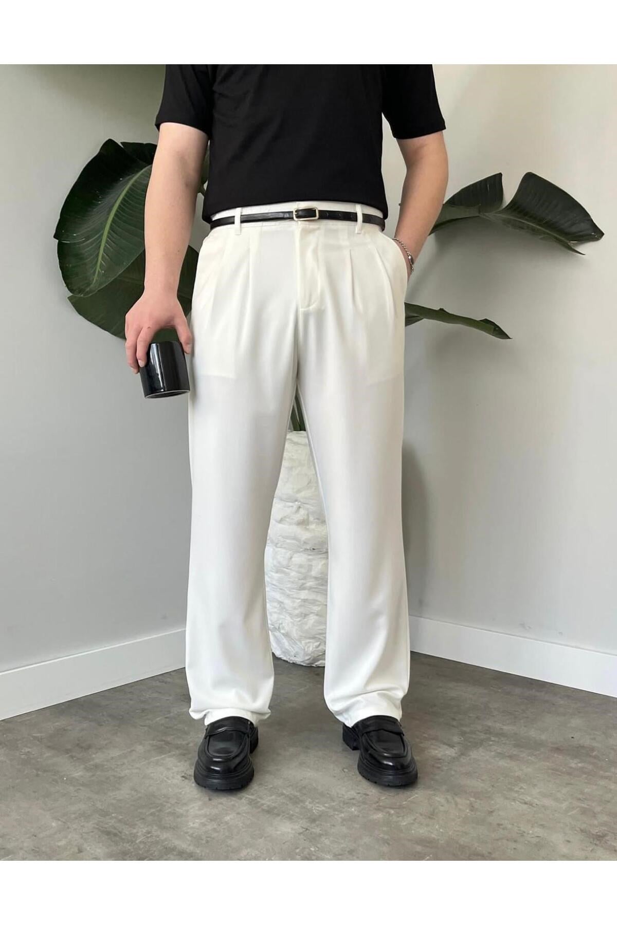 Erkek Beyaz Baggy Fit Rahat Kesim Pileli Kumaş Pantolon