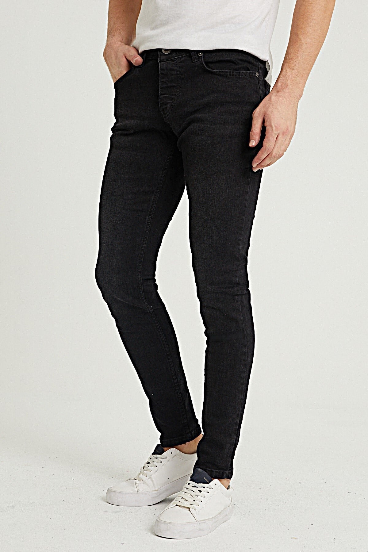 Erkek Siyah Kimyasallı Slim Fit Likralı Dar Paça Kot Pantolon