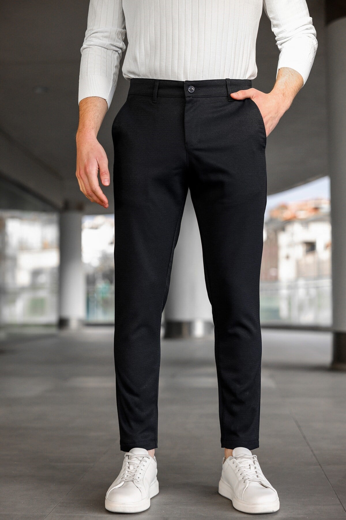 Erkek Siyah Slim Fit Likralı Armür Desenli Casual Pantolon