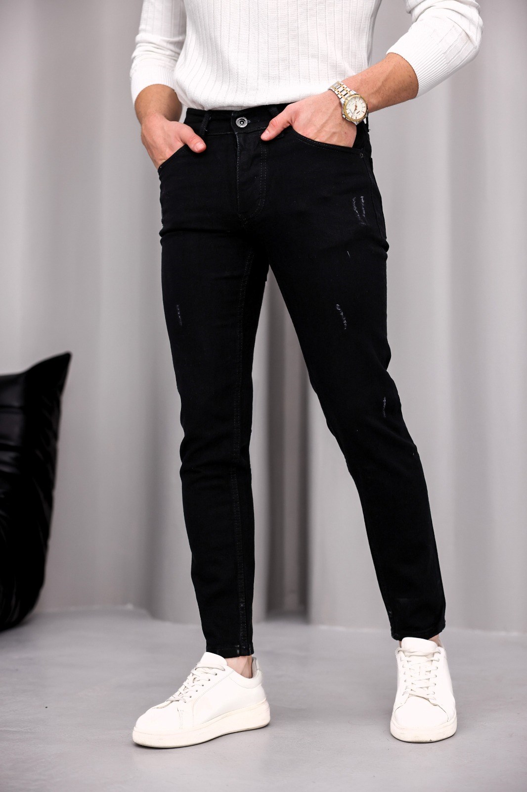 Erkek Siyah Slim Fit Likralı Dar Paça Lazerli Kot Pantolon