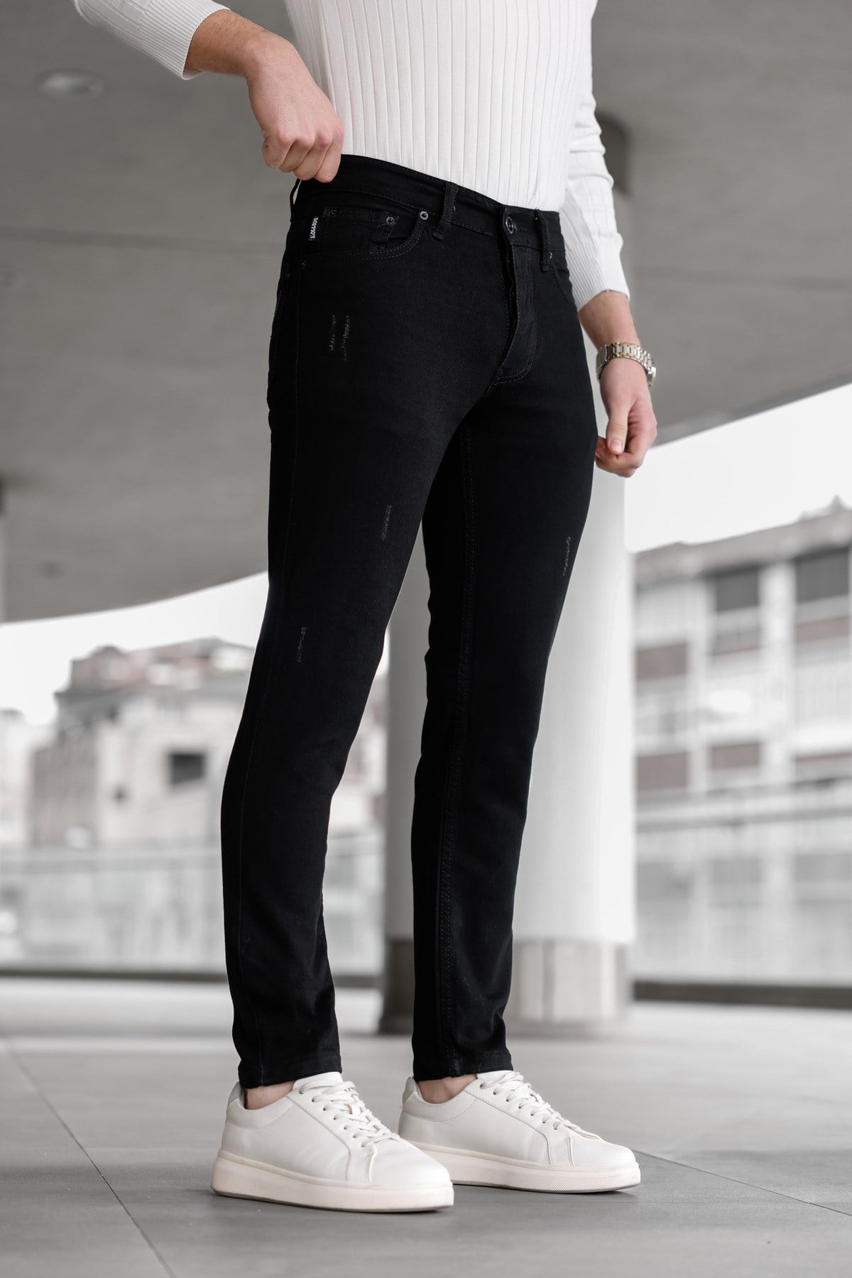 Erkek Siyah Slim Fit Likralı Dar Paça Lazerli Kot Pantolon