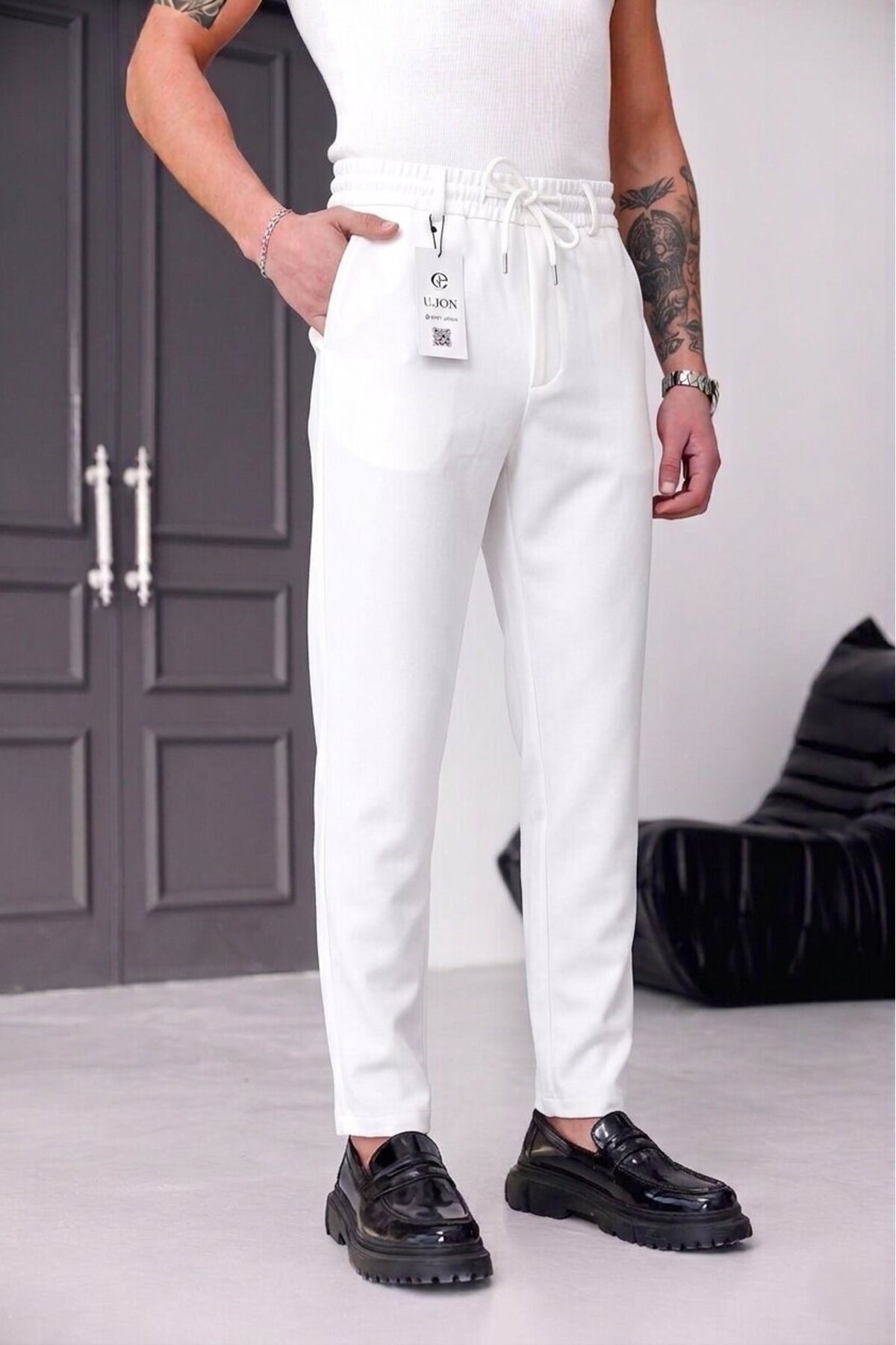 Erkek Beyaz Slim Fit Likralı Beli Lastikli Bağcıklı Yan Cep Jogger Kumaş Pantolon