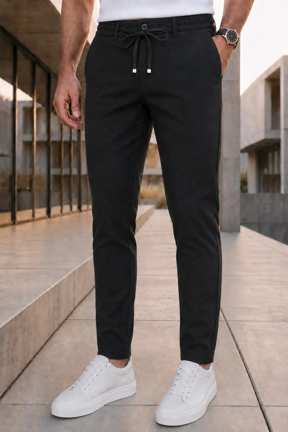 Erkek Siyah Slim Fit Likralı Beli Lastikli Bağcıklı Yan Cep Jogger Kumaş Pantolon
