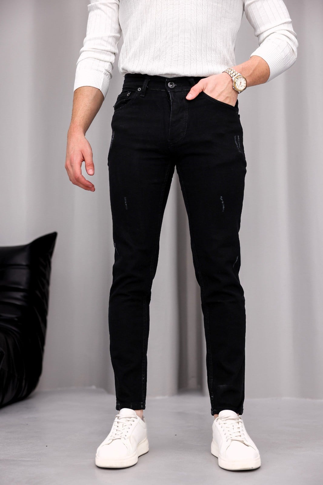 Erkek Siyah Slim Fit Likralı Dar Paça Lazerli Kot Pantolon