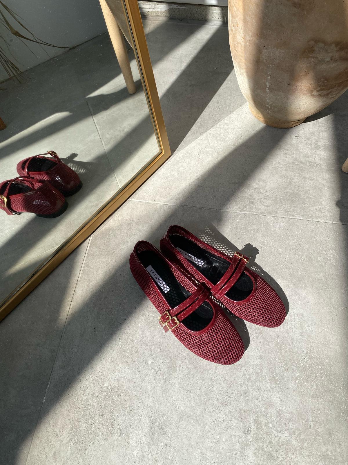 Bordo file Kadın Babet