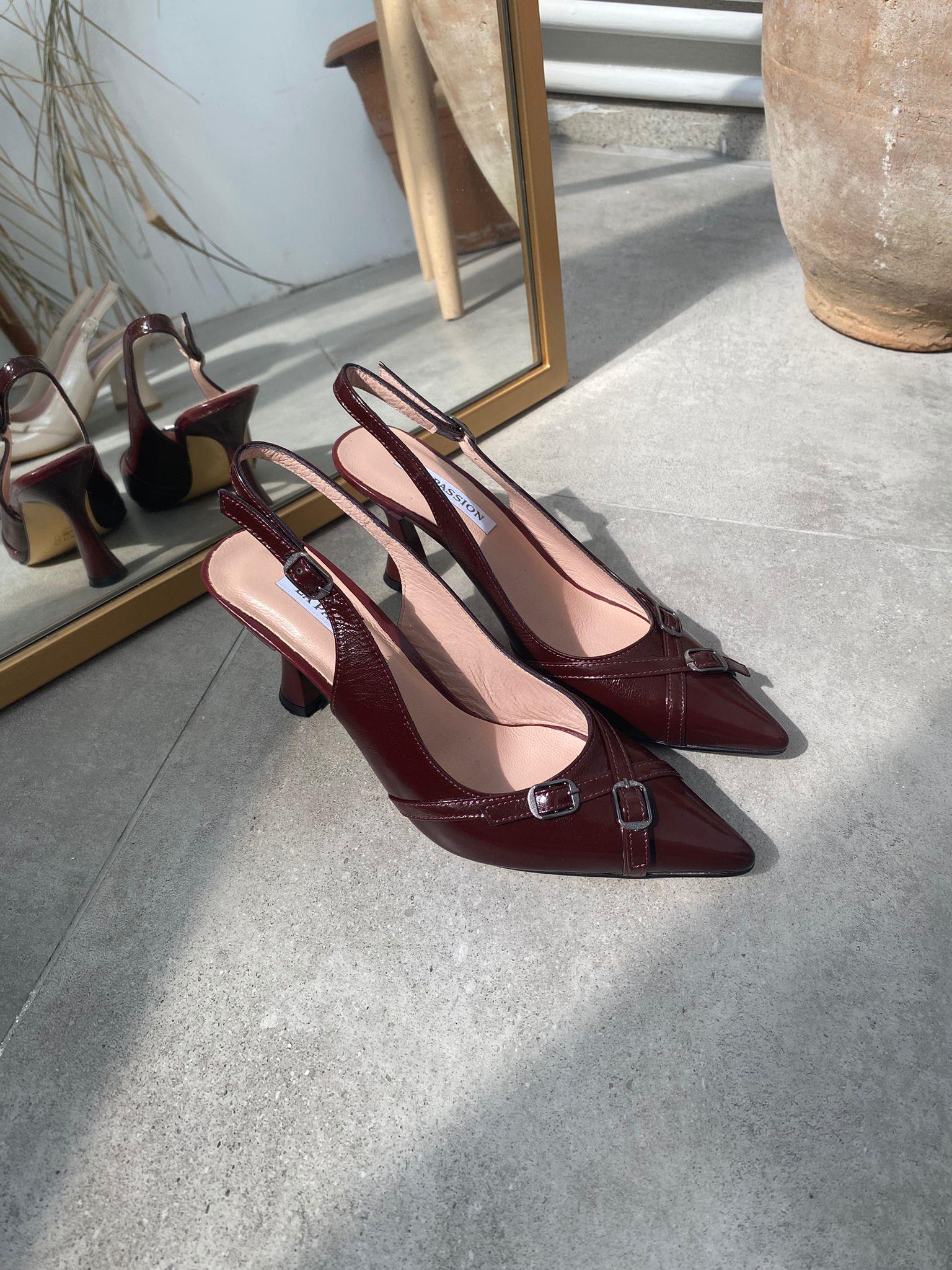 Hakiki deri Arkası açık tokalı Bordo kadın stiletto