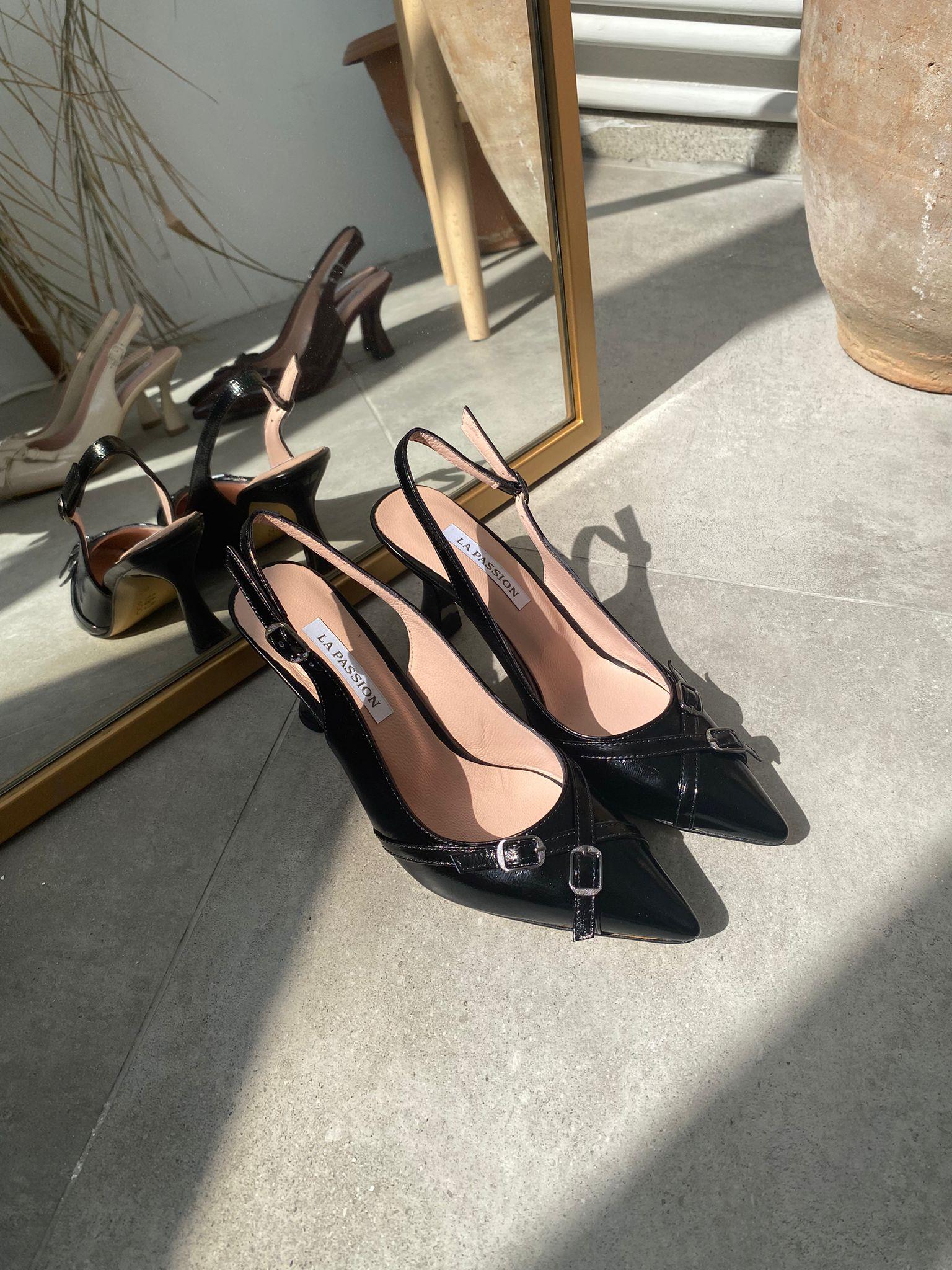 Hakiki deri Arkası açık tokalı Siyah kadın stiletto