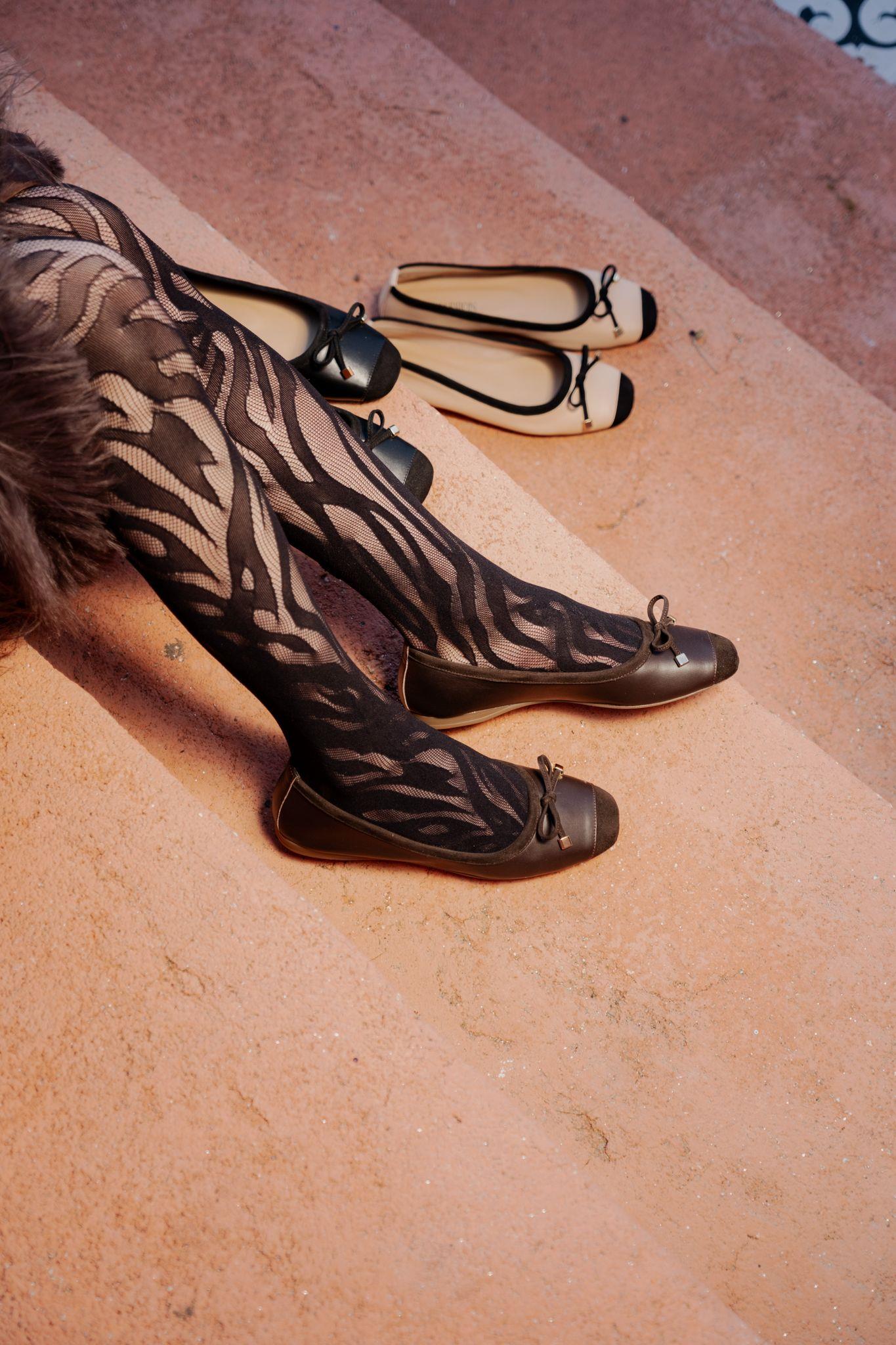 Küt Burun Fiyonklu Acı Kahve Kadın Babet