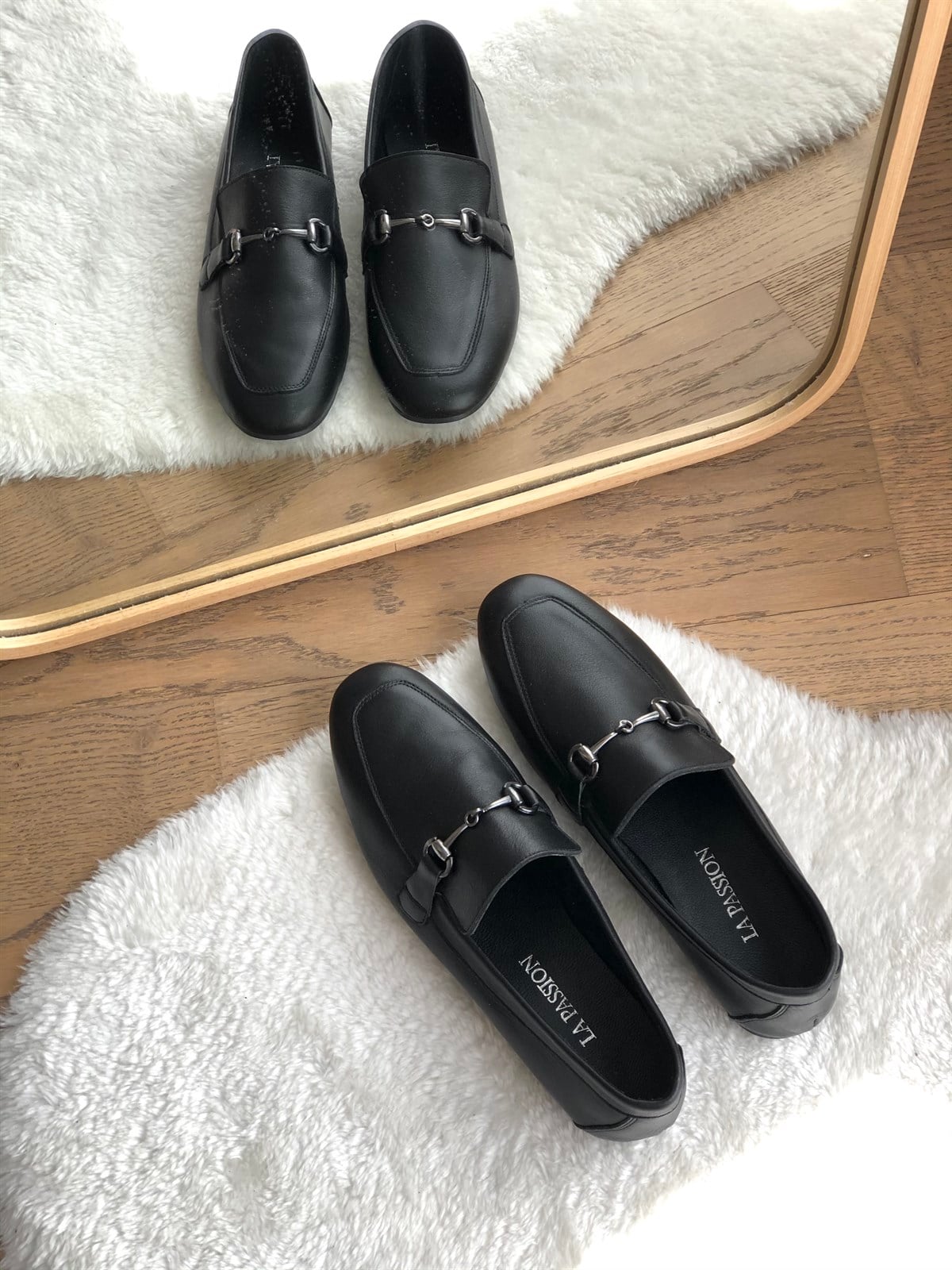 Deri Siyah Kadın Loafer