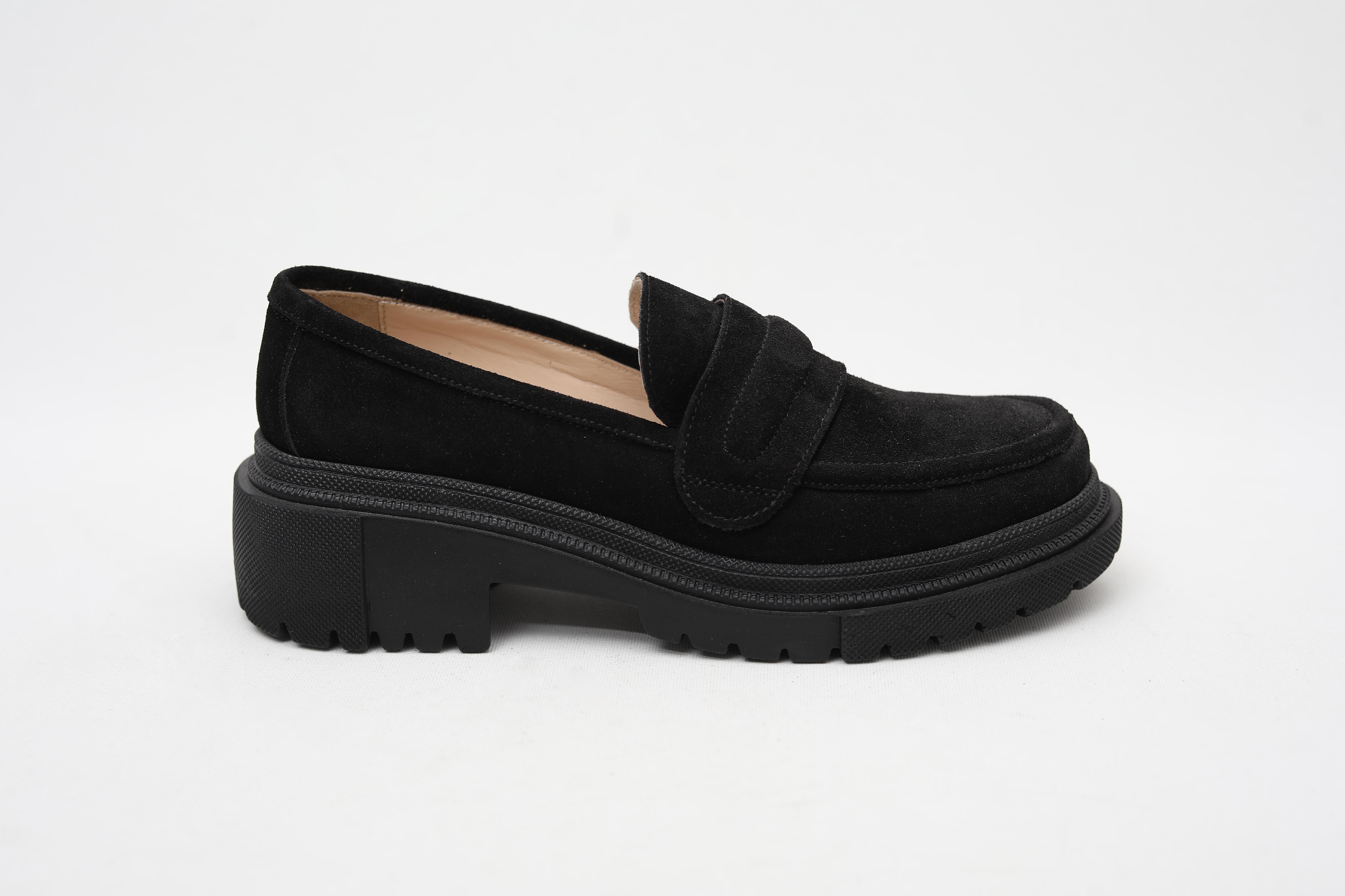 Hakiki Süet Kalın Taban Siyah Kadın Loafer
