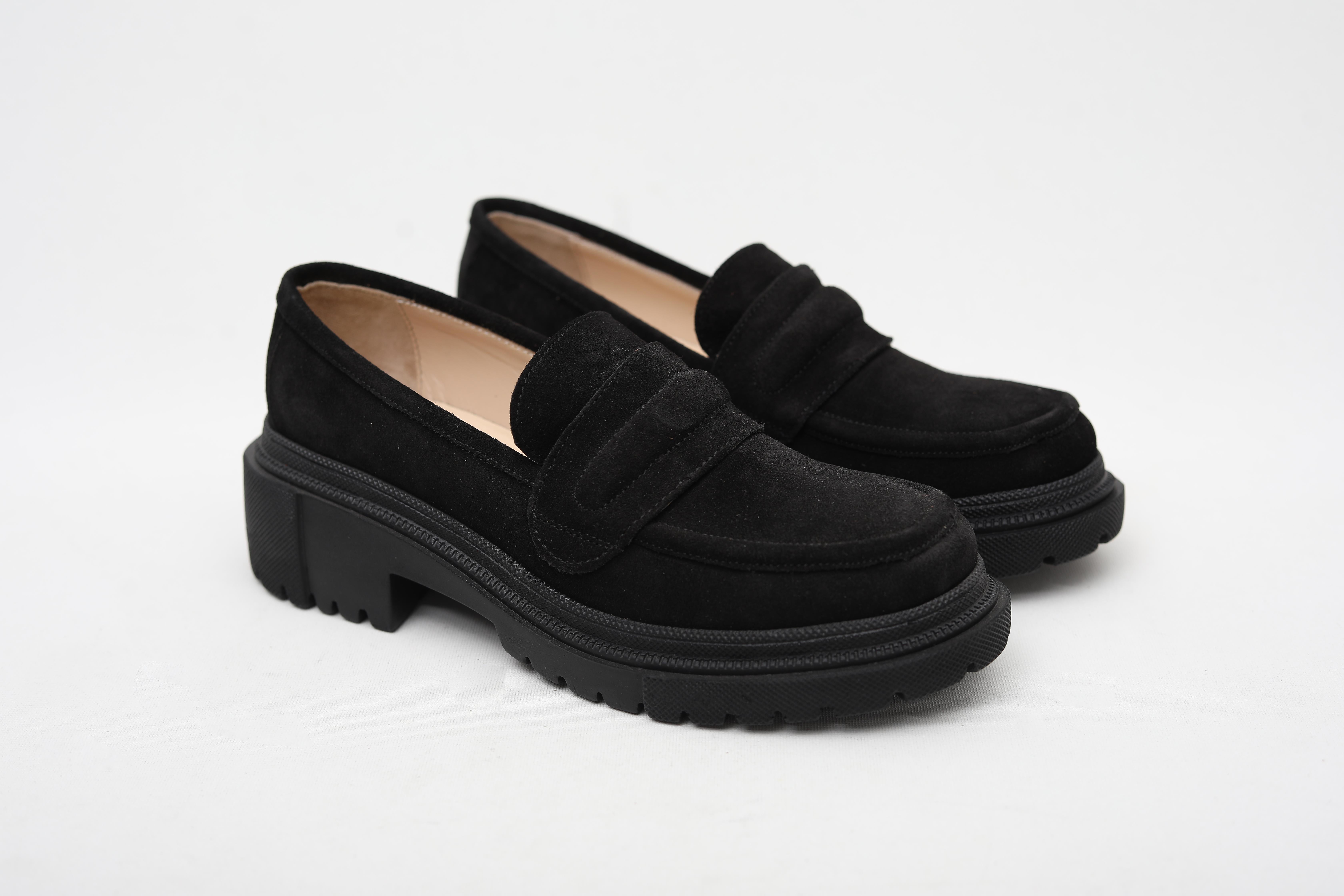 Hakiki Süet Kalın Taban Siyah Kadın Loafer