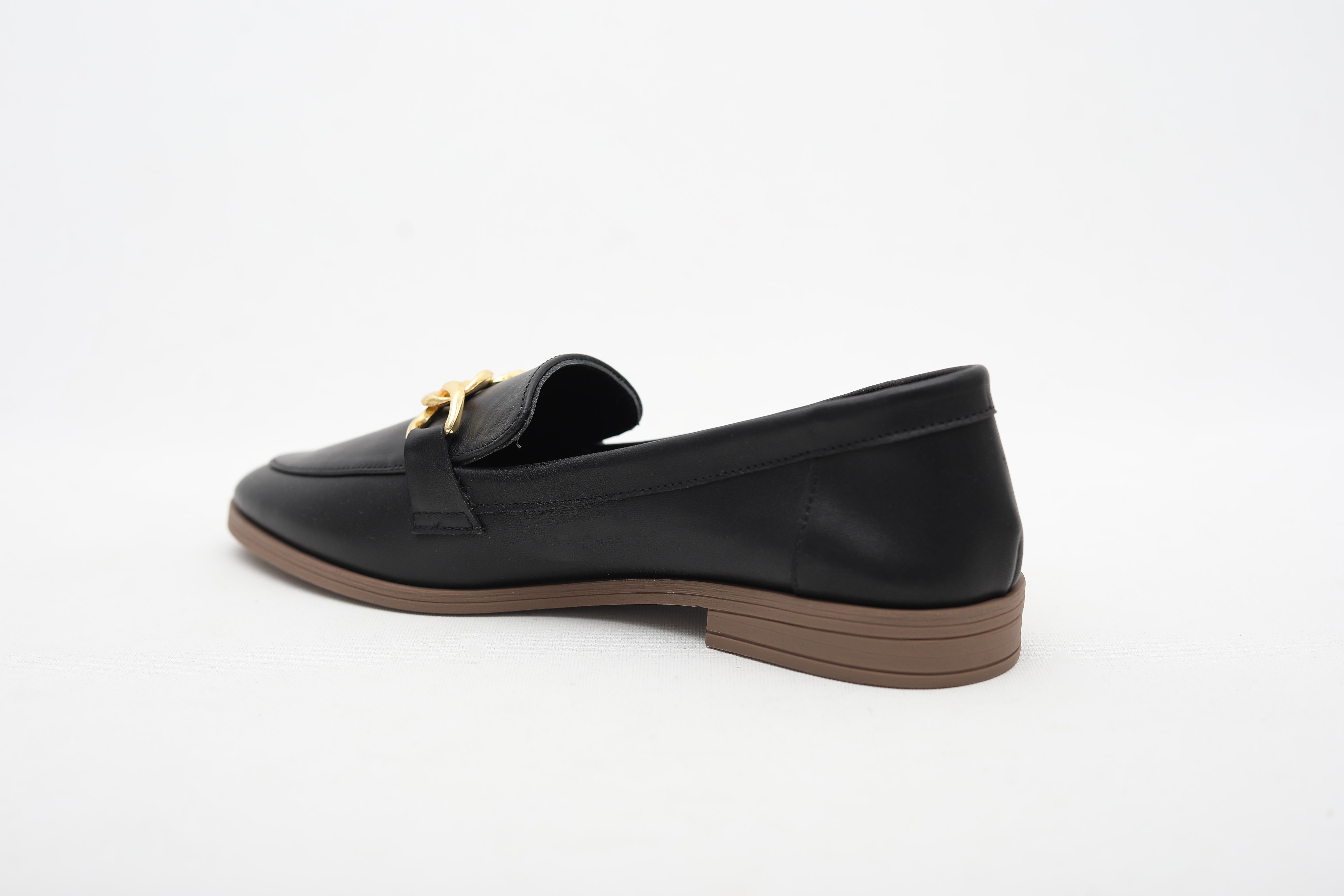 Zincirli Hakiki Deri Siyah Kadın Loafer