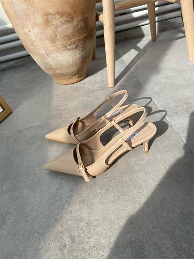 Arkası Açık Dekolteli Rugan Nude Kadın stiletto