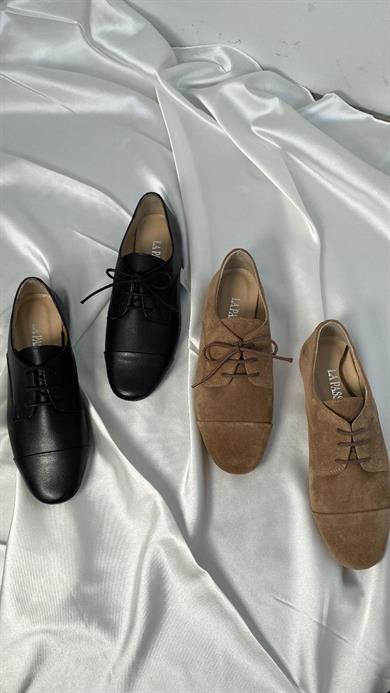 Hakiki Deri Bağcıklı Siyah Kadın Loafer
