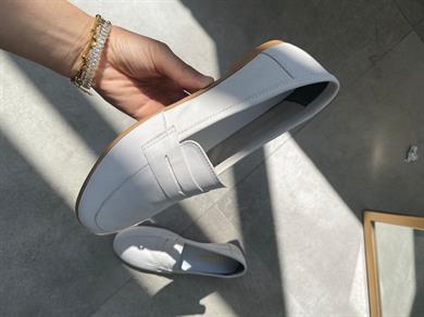 Hakiki Deri Beyaz Kadın Loafer Ayakkabı 