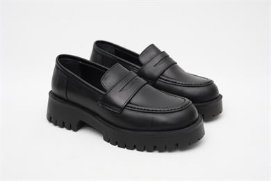 Kalın Taban Siyah Kadın Loafer