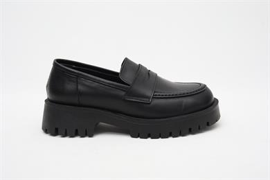 Kalın Taban Siyah Kadın Loafer
