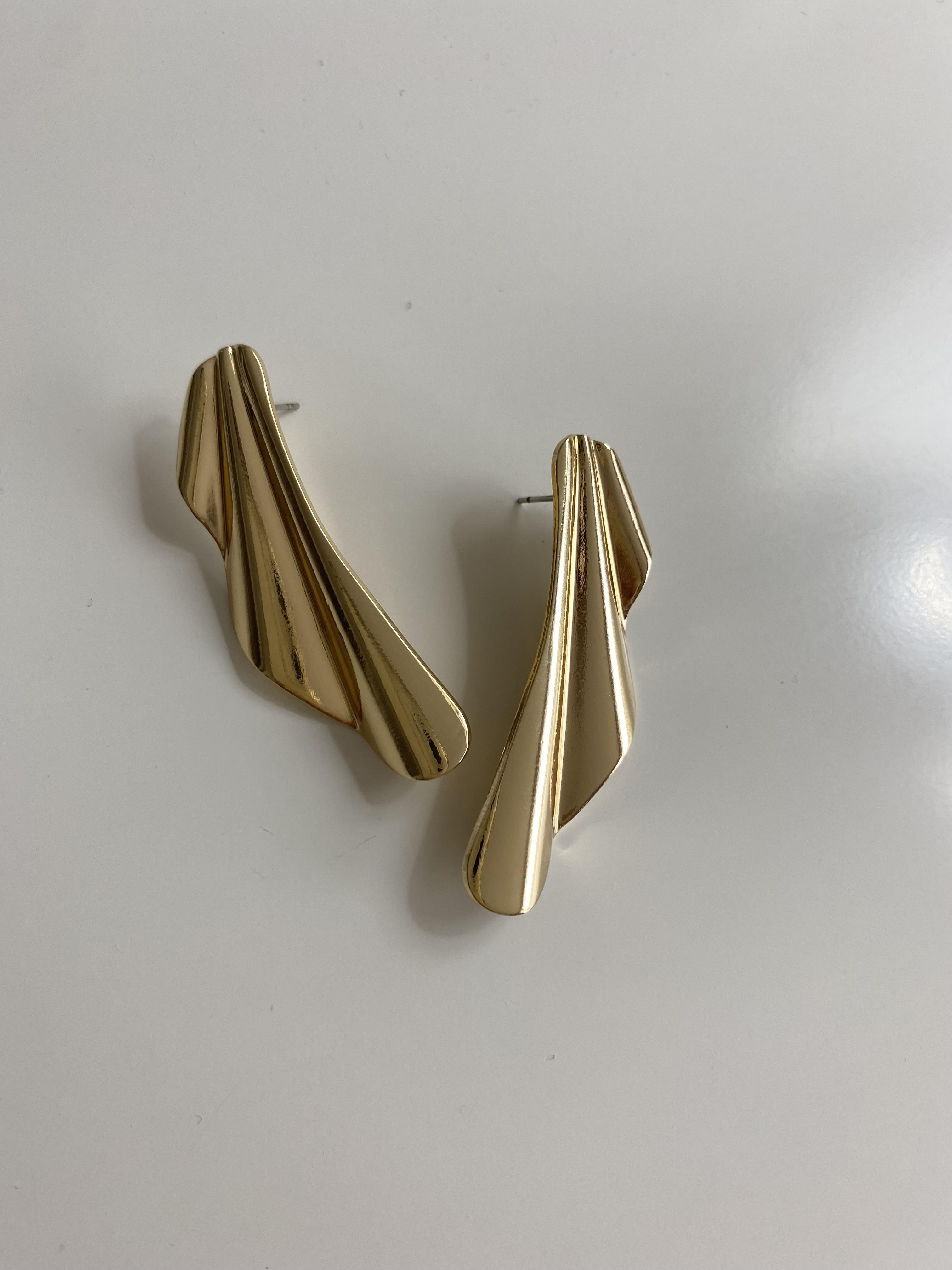 YAPRAK GOLD KÜPE