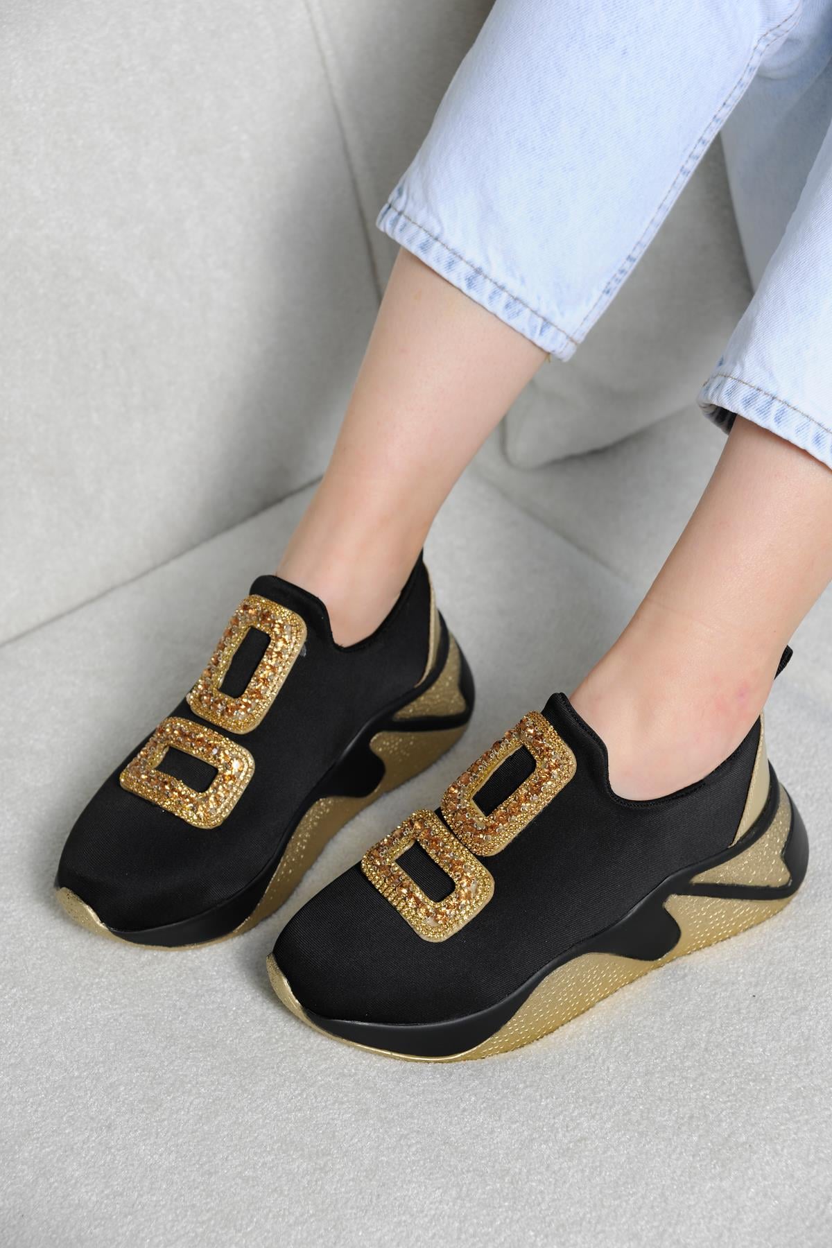 Force Gold & Siyah Taş Detaylı Sneakers 