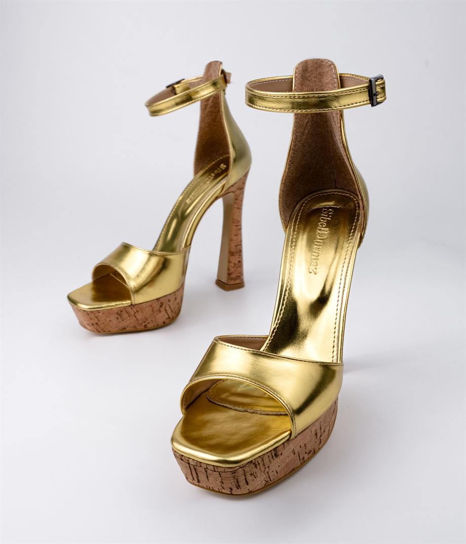 Ronda Gold Mantar Topuk Detaylı  Platformlu Sandalet 