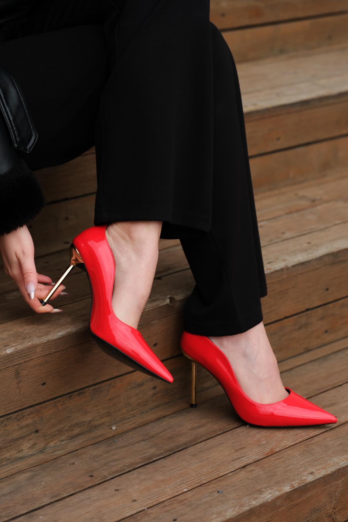 Simy Kırmızı Rugan Stiletto 