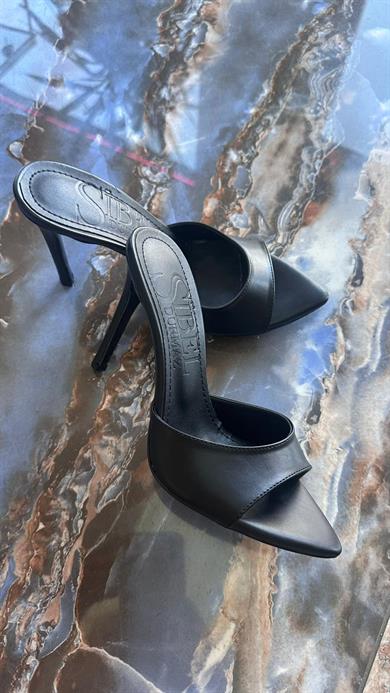 Olympos Siyah İnce Topuk Terlik 