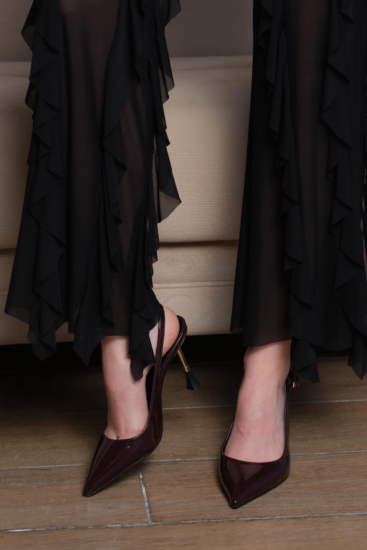 April Bordo Toka Detaylı Stiletto Sandalet 