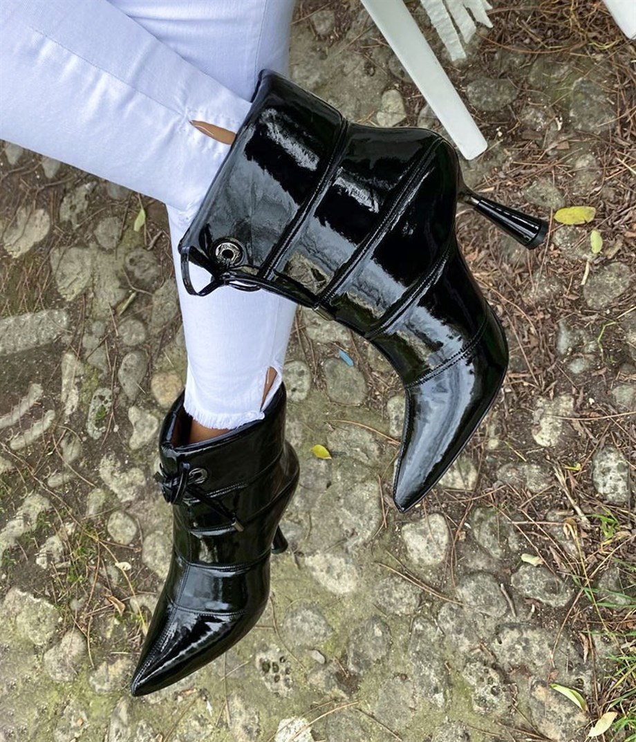 KATY Siyah Hakiki Rugan Sivri Burun Bot  
