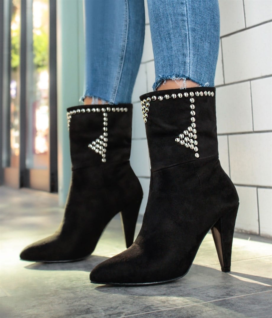 MİA Black Suede Leather Pointy Toe Pointed Rivet Boots