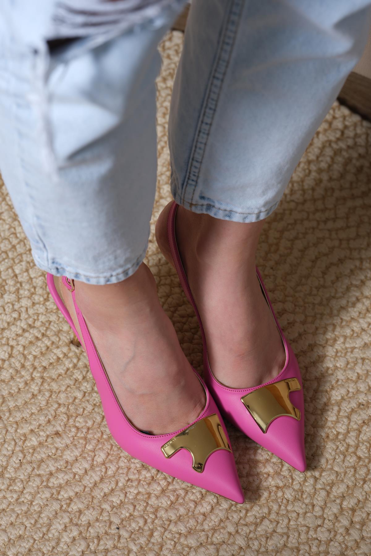 Mina Pembe Sivri Burun Stiletto Sandalet