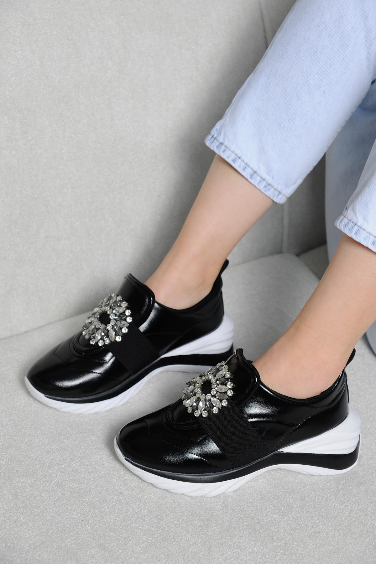 Next Siyah Taş Detaylı Sneakers 