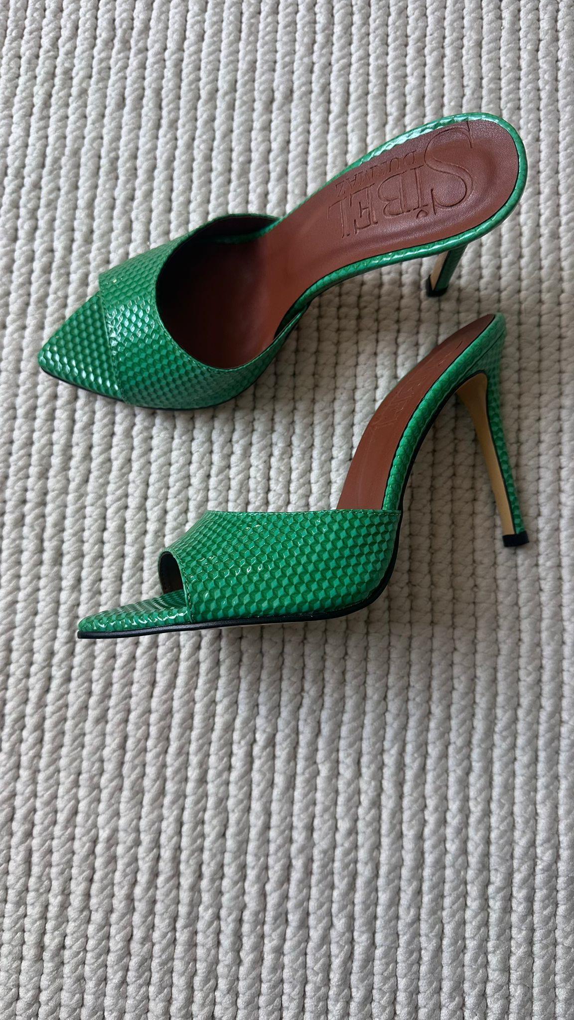 Olympos Yeşil Desenli Deri İnce Topuk Terlik 