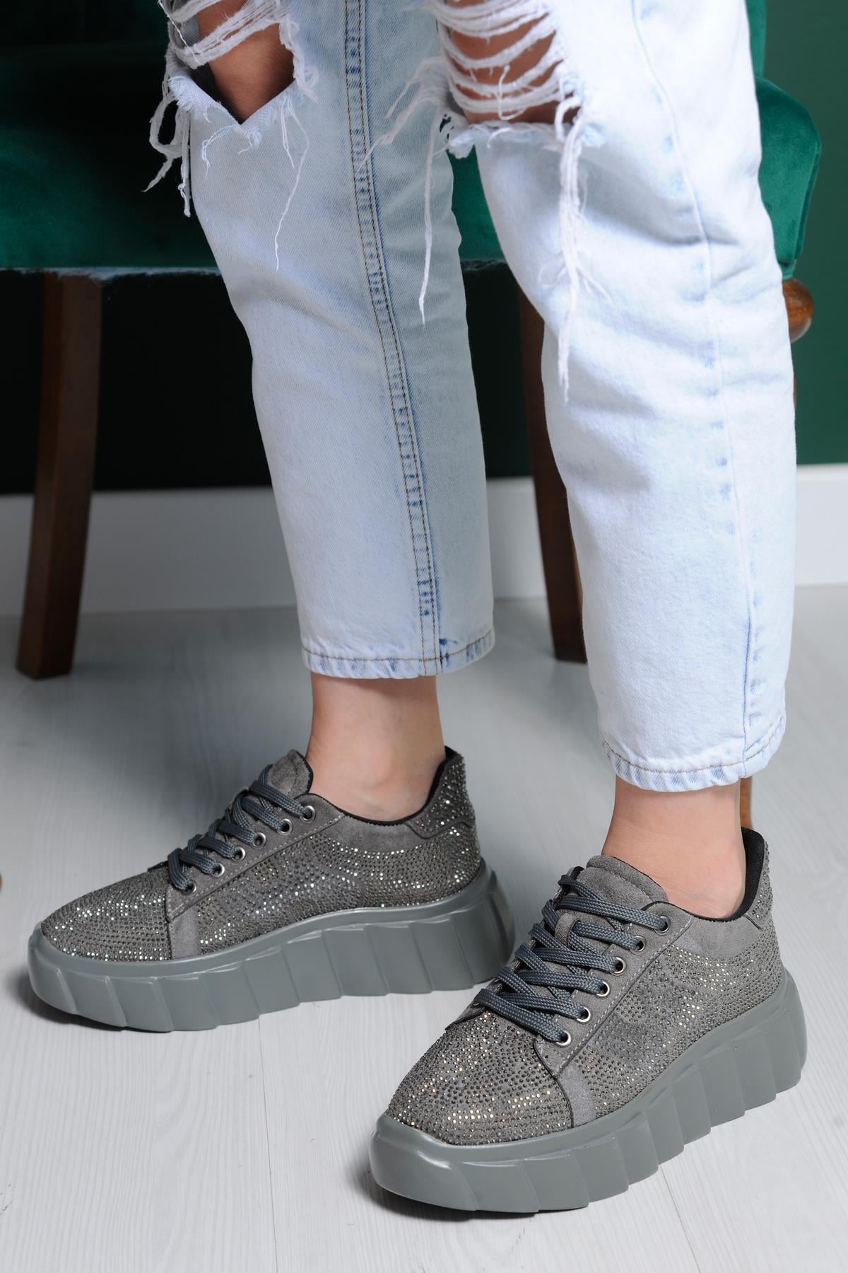 Willy Gri Taş Detaylı Sneakers 