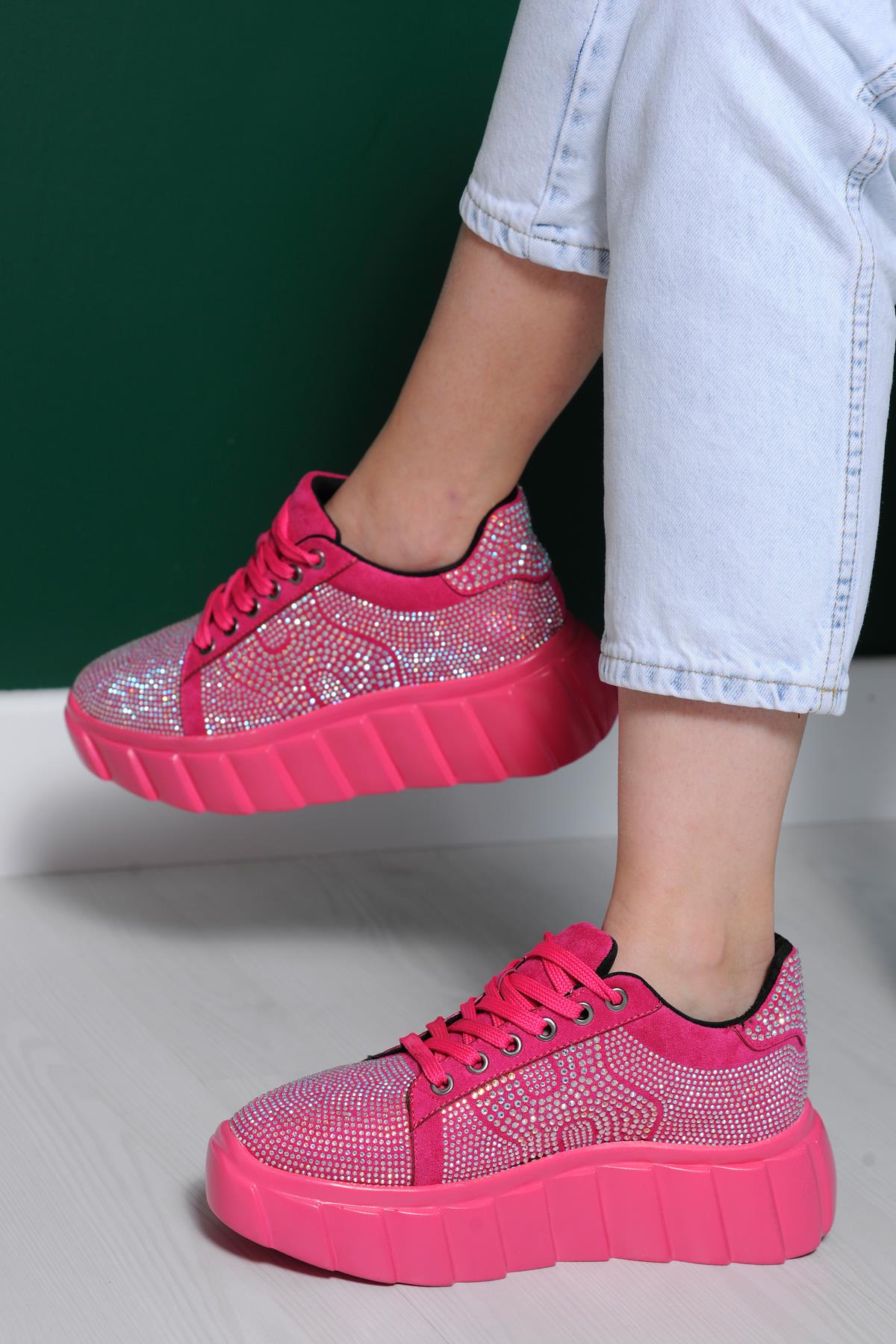 Willy Pembe Taş Detaylı Sneakers 