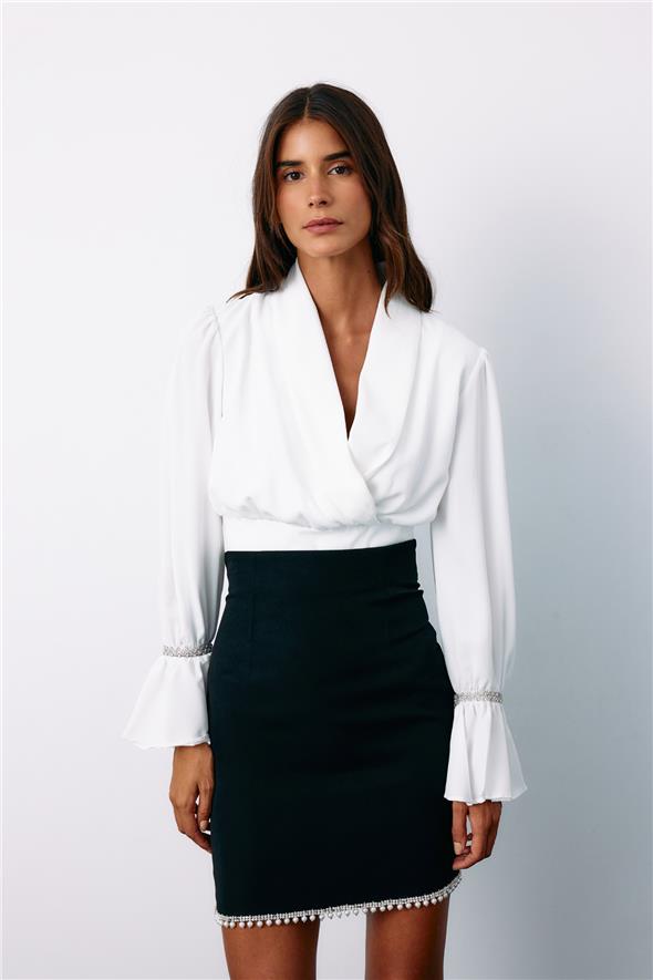 Aksesuar Detaylı Bluz - Ekru