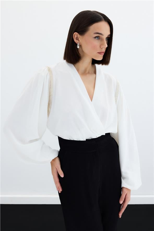 Aksesuar Detaylı Bodysuit Bluz - Ekru